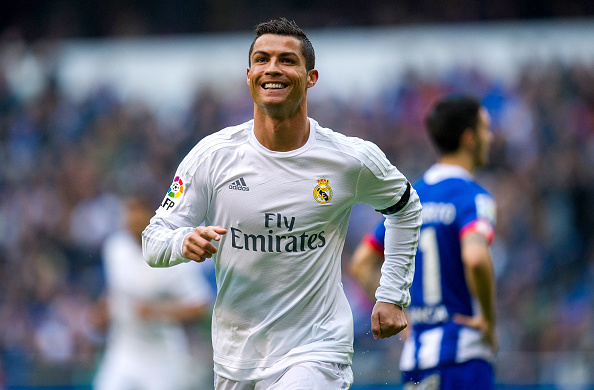 Cristiano Ronaldo m&ecirc; l&agrave;m điều n&agrave;y hơn cả về ngủ với Irina Shayk - Ảnh 3.