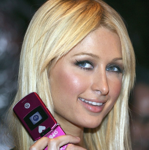 Bộ sưu tập điện thoại đồ sộ của nữ hoàng rắc rối Paris Hilton - Ảnh 15.