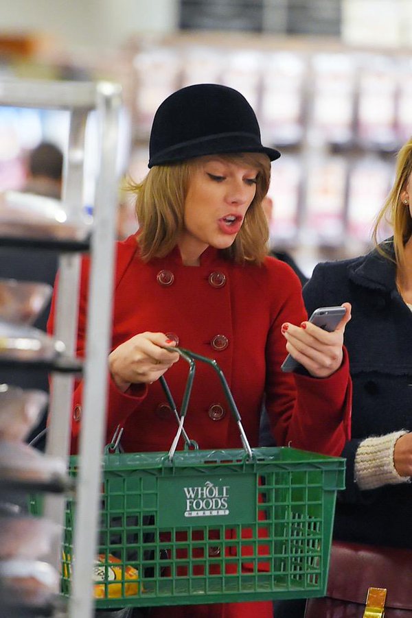 Thay người yêu như thay áo nhưng với điện thoại, Taylor Swift chỉ chung thủy với iPhone - Ảnh 5.