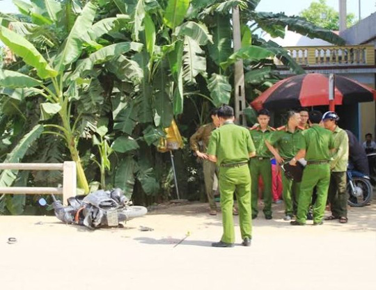 Xe tải c&aacute;n chết nữ sinh đi mua đồ chuẩn bị thi tốt nghiệp THPT - Ảnh 1.