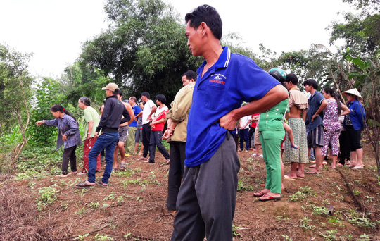 Bị đuổi đ&aacute;nh, người b&aacute;n kem chết thảm dưới s&ocirc;ng Đồng Nai - Ảnh 1.