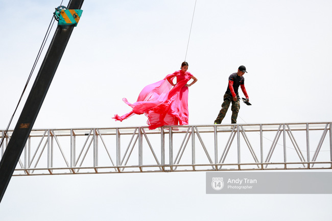 Gương mặt thân quen ồn ào scandal, Vietnams Next Top Model khởi động rầm rộ - Ảnh 2.
