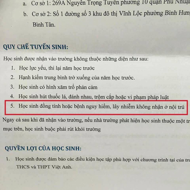 Trường Việt Anh lên tiếng về việc học sinh đồng tính không được ở nội trú - Ảnh 1.