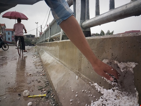 Thực hư cầu 65 tỉ đồng tại Hà Nội xây bằng bê tông cốt xốp - Ảnh 1.