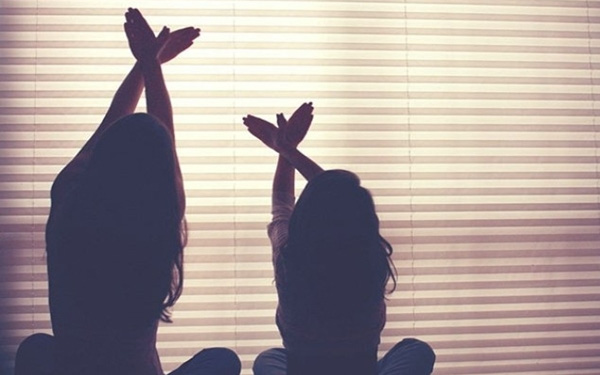 Con cứ làm gái ế thoải mái đi, mẹ cho phép, ế suốt đời cũng được! - Ảnh 1.