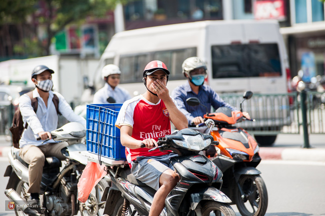 Đây chính là mùa đông 2016 ở Hà Nội: Trời nóng như đổ lửa, nhiệt độ lên tới 31 độ C - Ảnh 8.