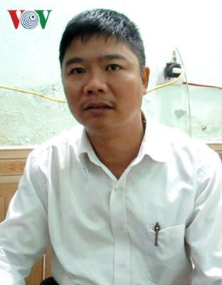 Vợ chồng gi&aacute;o vi&ecirc;n miền n&uacute;i nhặt được t&agrave;i sản qu&yacute; t&igrave;m người trả lại - Ảnh 1.