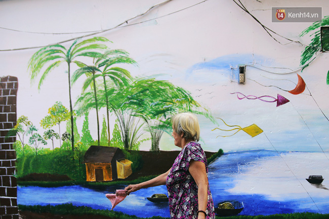 Gặp người đứng sau những bức tranh sắc màu trong ngõ hẻm Sài Gòn: nữ giáo viên dạy vẽ cho trẻ tự kỷ - Ảnh 10.