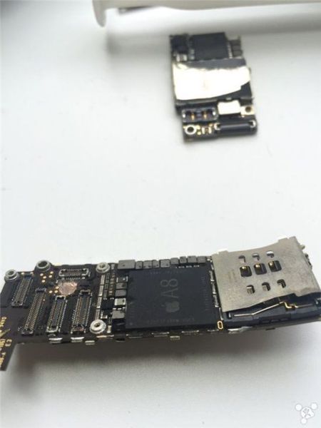 Người ta đã dựng một chiếc iPhone 6 từ nát bươm thành mới cứng như thế nào? - Ảnh 10.