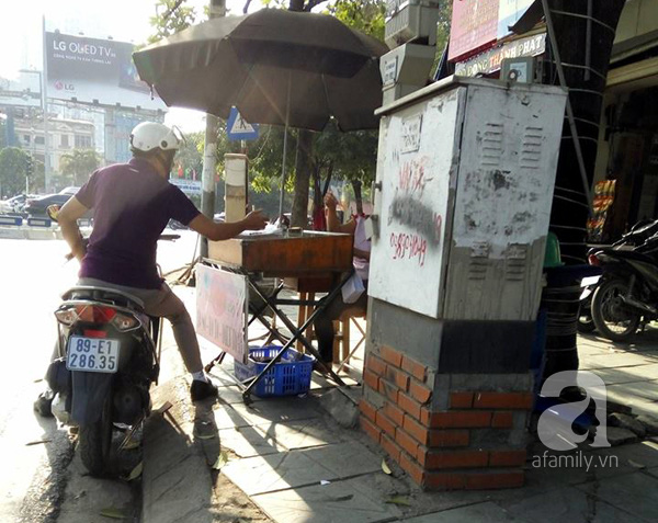 Người Hà Nội vẫn vô tư ngồi trà đá, bán hàng ngay trạm biến áp sau vụ nổ tại Trưng Nhị - Ảnh 13.