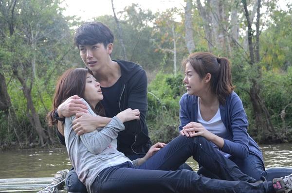 &ldquo;Ho&agrave;ng tử&rdquo; phim Th&aacute;i - Push Puttichai: Từ trai đ&agrave;o hoa đến vai ngh&egrave;o th&ecirc; thảm vẫn đầy m&ecirc; hoặc! - Ảnh 21.