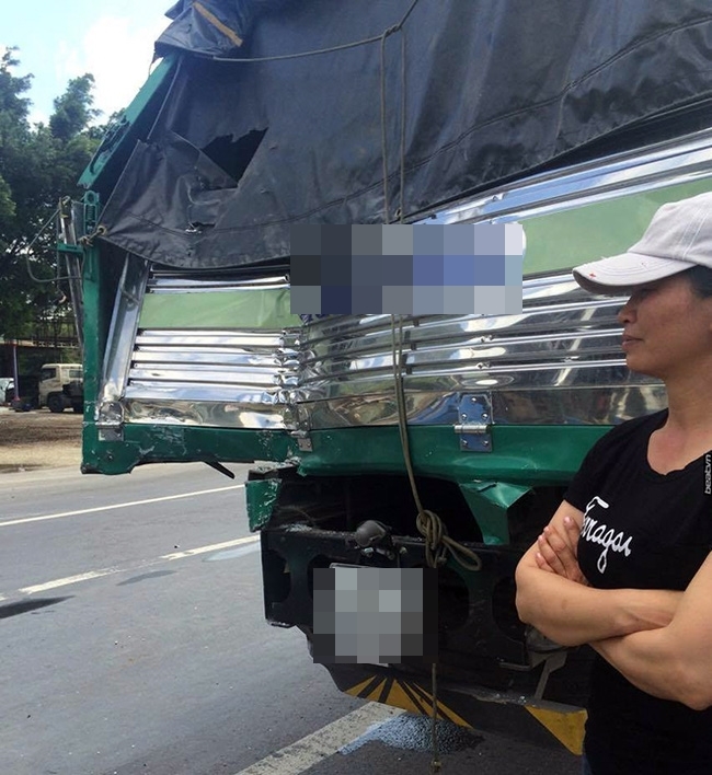 Xe tải dìu xe khách mất phanh lao đèo Bảo Lộc thoát tai nạn thảm khốc - Ảnh 2.