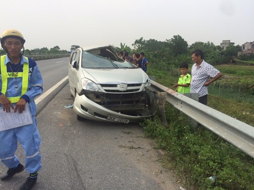 Nạn nhân vụ tai nạn rợn người trên cao tốc Nội Bài – Lào Cai tử vong - Ảnh 2.