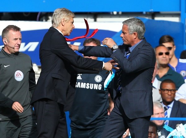 Mourinho đòi đ&acirc;́m vỡ mặt HLV Wenger - Ảnh 2.