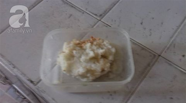 Bắc Ninh: Phụ huynh tố nhà trường cho học sinh mầm non ăn cơm sống, bánh không hạn sử dụng - Ảnh 2.