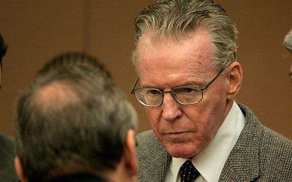 G&atilde; chồng triệu ph&uacute; giết vợ để khỏi chia t&agrave;i sản, 25 năm sau đền tội v&igrave; 1 bất ngờ - Ảnh 3.