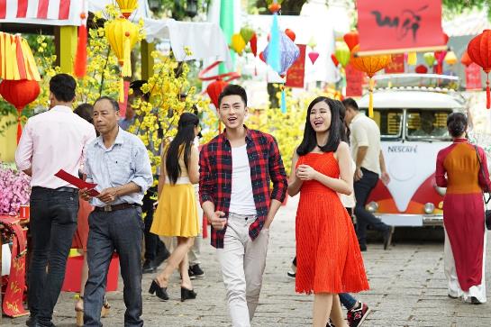 Đông Nhi và Isaac khép lại một năm thành công với MV mừng xuân - Ảnh 3.