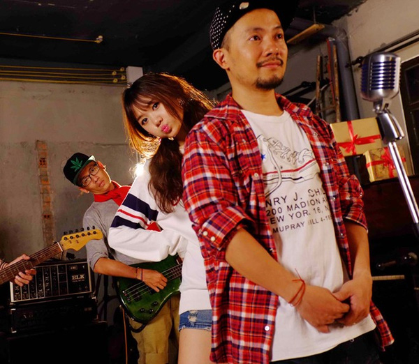 Bốn câu chuyện hợp – tan kịch tính hơn phim tình cảm của showbiz Việt - Ảnh 3.
