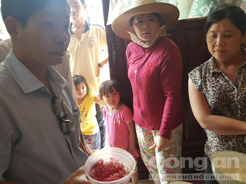 Người Sài Gòn hoang mang vì “gạo lạ” nấu cơm để qua đêm đổi màu đỏ quạch - Ảnh 3.