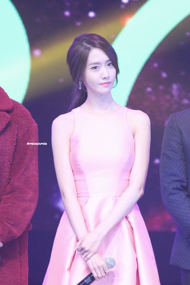 Mỹ nh&acirc;n Produce 101 bất ngờ c&ugrave;ng Suzy, Yoona lọt top 4 nữ thần trong s&aacute;ng - Ảnh 3.