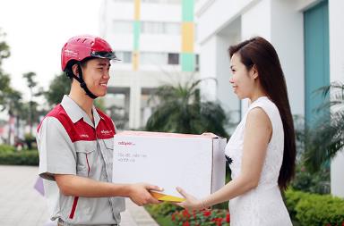 Đại tiệc” quà tặng mừng Adayroi tròn 1 tuổi - Ảnh 3.