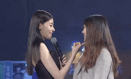 Lý Dịch Phong chăm sóc từng ly từng tí, Trương Thiên Ái quyến rũ fan trong sự kiện - Ảnh 5.