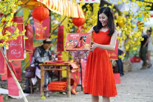 Đông Nhi và Isaac khép lại một năm thành công với MV mừng xuân - Ảnh 5.