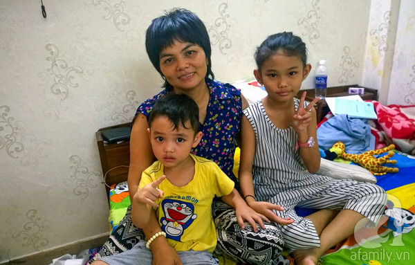 Vụ chồng l&aacute;i xe chở nh&acirc;n t&igrave;nh g&acirc;y tai nạn cho vợ: Người vợ chật vật mưu sinh nu&ocirc;i 3 con ăn học sau đổ - Ảnh 5.