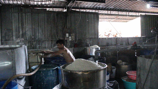 Nh&igrave;n c&ocirc;ng nghệ sản xuất hủ tiếu m&agrave; kinh h&atilde;i - Ảnh 5.