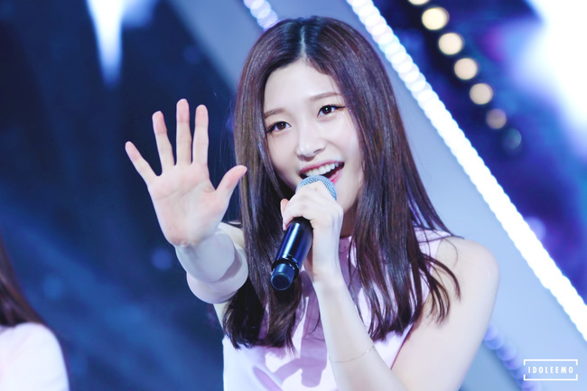 Mỹ nhân Produce 101 bất ngờ cùng Suzy, Yoona lọt top 4 nữ thần trong sáng - Ảnh 5.