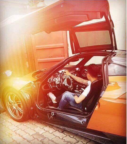 Minh Nhựa đăng video khoe cảnh khui c&ocirc;ng Pagani Huayra - Ảnh 5.