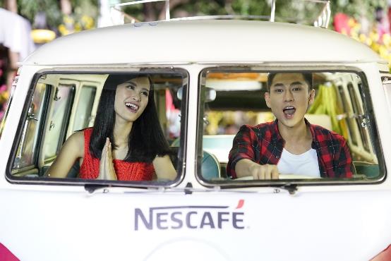 Đông Nhi và Isaac khép lại một năm thành công với MV mừng xuân - Ảnh 6.