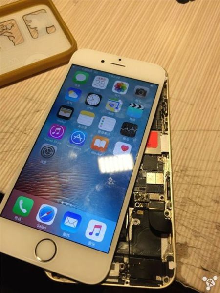 Người ta đã dựng một chiếc iPhone 6 từ nát bươm thành mới cứng như thế nào? - Ảnh 67.