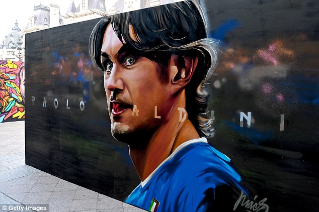 11 cầu thủ vĩ đại nhất lịch sử Euro qua nét vẽ nghệ thuật graffiti - Ảnh 5.