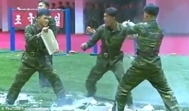 Cận cảnh quá trình tập luyện vất vả của những người lính Triều Tiên - Ảnh 6.