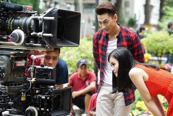 Đông Nhi và Isaac khép lại một năm thành công với MV mừng xuân - Ảnh 8.