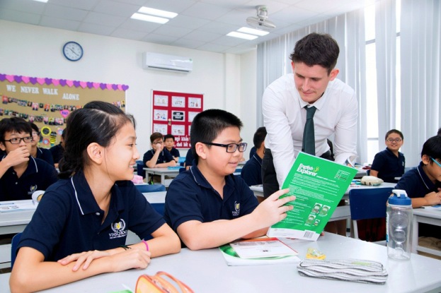 Lễ khai giảng x&uacute;c động tại ng&ocirc;i trường hiện đại bậc nhất thủ đ&ocirc; - Ảnh 9.