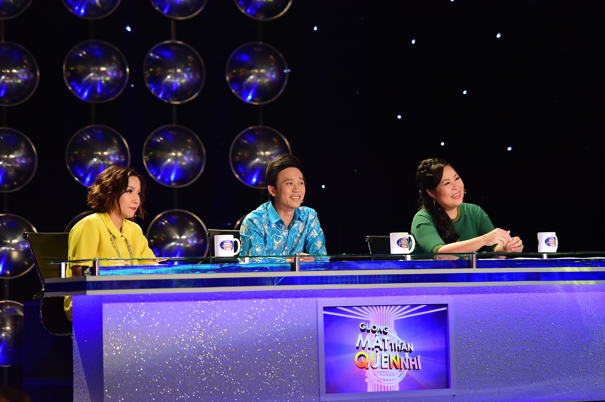 GMTQ nh&iacute;: C&ocirc;ng Quốc rơi nước mắt sau khi h&aacute;t về miền Trung b&atilde;o lũ - Ảnh 1.