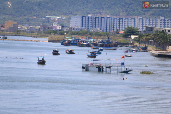 Cận cảnh chiếc tàu tử thần nhấn chìm 56 người trên sông Hàn - Ảnh 1.