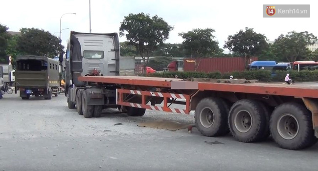 Cô gái 25 tuổi đang mang thai bị xe container cuốn vào gầm, tử vong tại chỗ - Ảnh 1.