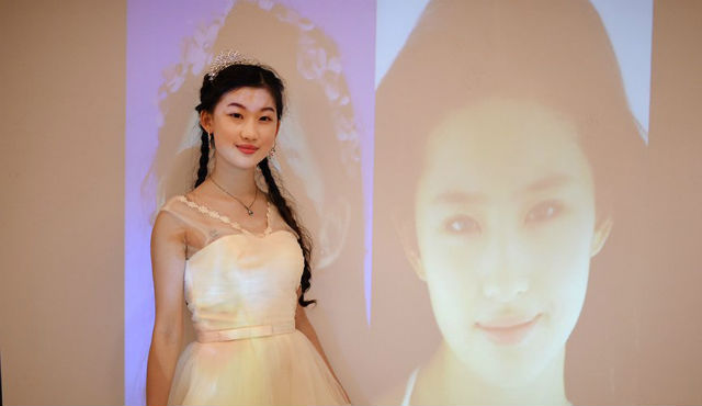 Fan cuồng 19 tuổi phẫu thuật thẩm mỹ để xinh đẹp như thần tiên tỷ tỷ Lưu Diệc Phi - Ảnh 5.