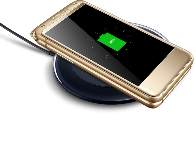Chiêm ngưỡng smartphone vỏ sò thời thượng của Samsung, 3 cái iPhone 7 mới mua được em này - Ảnh 4.
