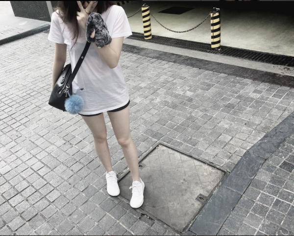 C&ograve;n đ&acirc;u h&igrave;nh ảnh qu&ecirc; m&ugrave;a khi xưa, những mỹ nh&acirc;n n&agrave;y đ&atilde; biết c&aacute;ch tỏa s&aacute;ng như fashionista rồi! - Ảnh 18.