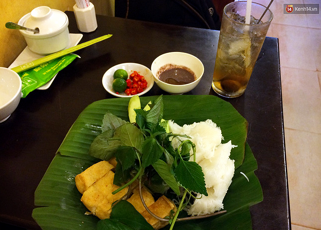 Bún đậu mắm tôm: Hà Nội chỉ ăn buổi trưa, Sài Gòn ăn cả đêm cả ngày - Ảnh 3.