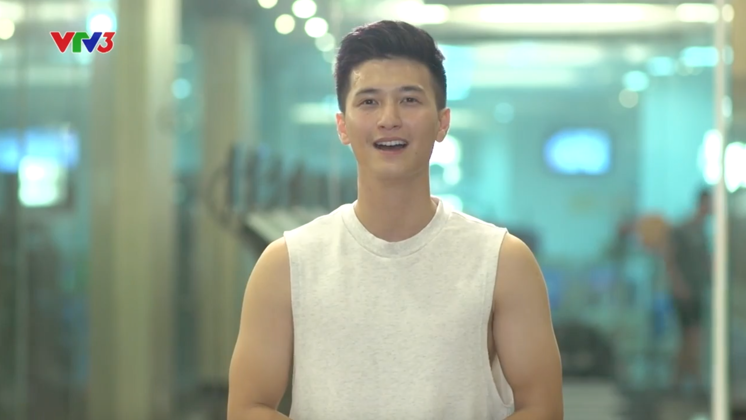 Hoán đổi: Huỳnh Anh vừa thư sinh, vừa cơ bắp "đốn tim ...