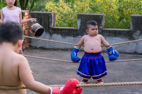 C&aacute;c nh&oacute;c t&igrave; của &ldquo;Bảo Mẫu Si&ecirc;u Quậy 2&rdquo; khoe th&acirc;n h&igrave;nh&hellip; kh&ocirc;ng m&uacute;i - Ảnh 2.