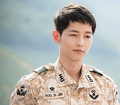 Không phải Song Hye Kyo, báo Hồng Kông tiết lộ Song Joong Ki đã có bạn gái ngoài làng giải trí - Ảnh 1.