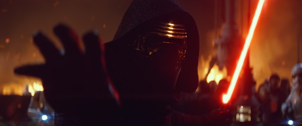 Star Wars: The Force Awakens sắp đi vào lịch sử dải ngân hà - Ảnh 2.