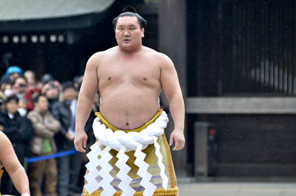 Sumo Nhật Bản gi&agrave;nh lại vị tr&iacute; thống trị sau một thập kỷ chờ đợi - Ảnh 3.