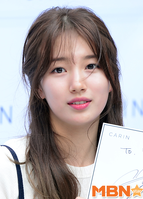 Tóc rối bời tự nhiên, Suzy lại tiếp tục xinh đẹp “gây thương nhớ” - Ảnh 8.